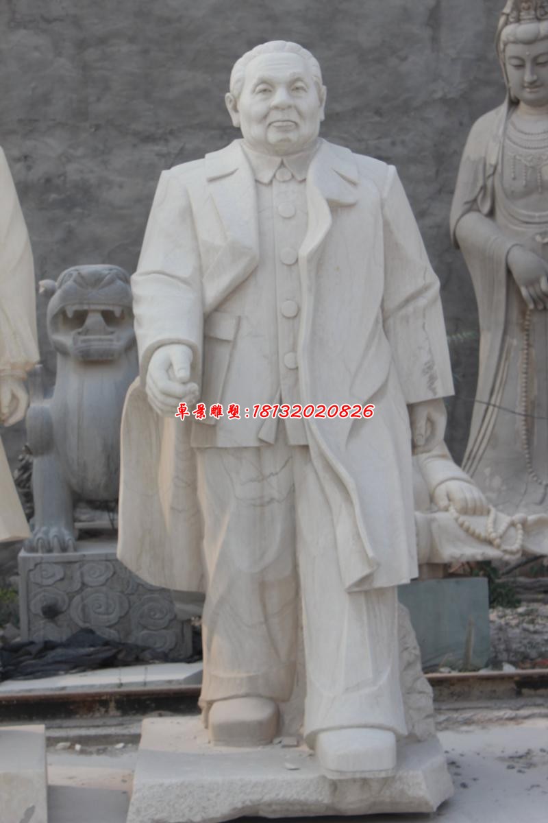 石雕伟人邓小平