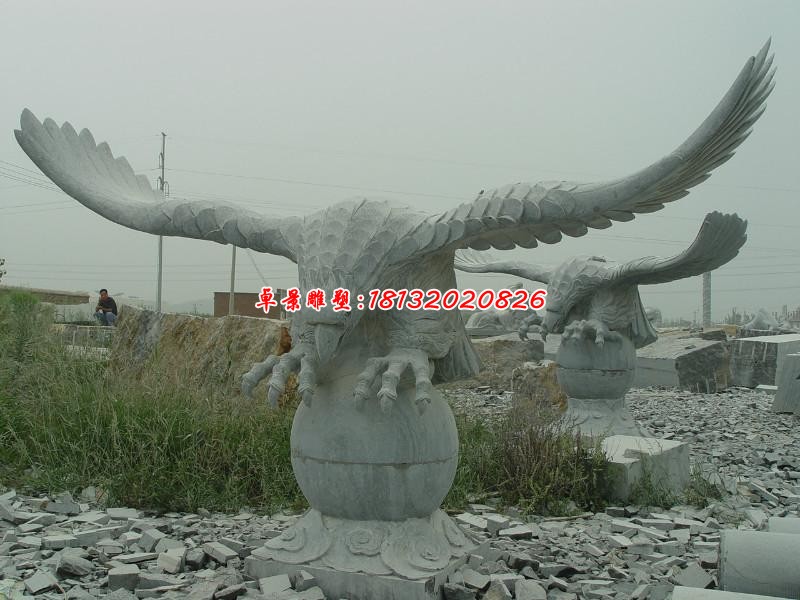 石雕广场雄鹰雕塑
