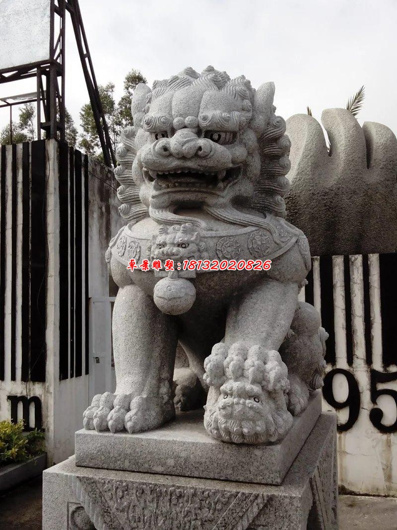 石雕狮子门墩