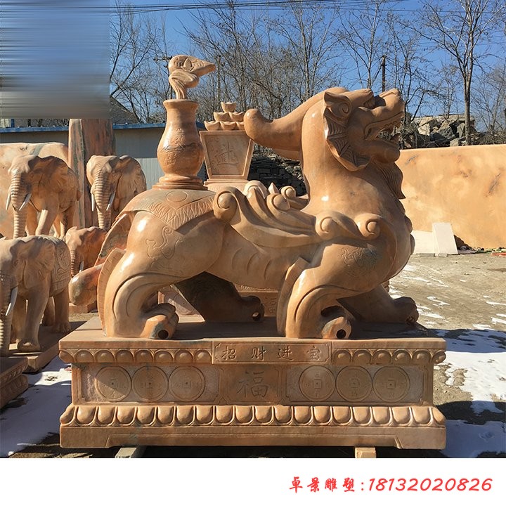 招财进宝貔貅，晚霞红貔貅石雕