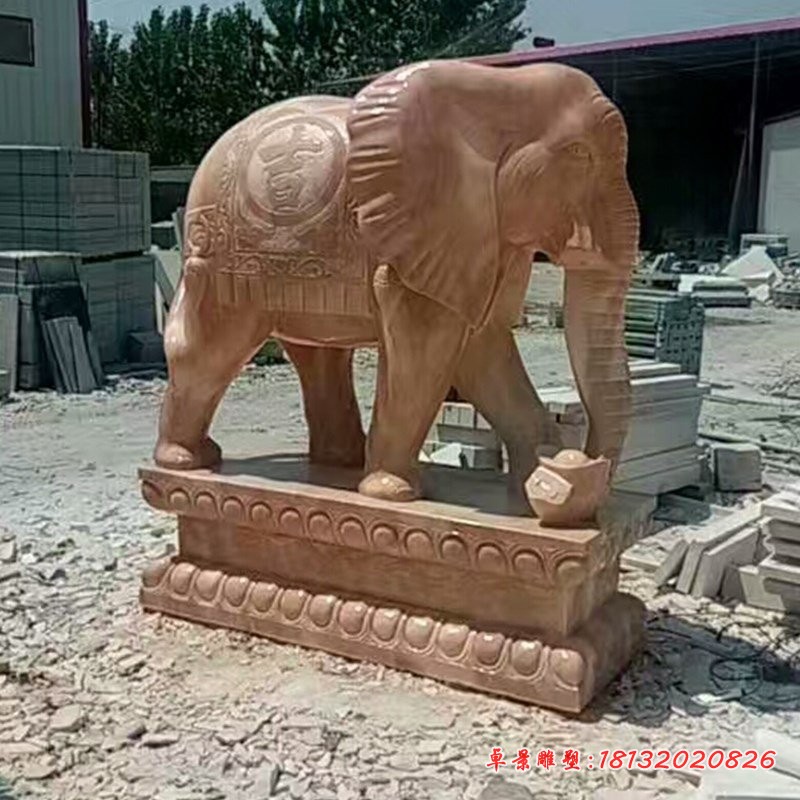 鼻卷如意元宝的大象石雕晚霞红门口镇宅石雕大象 