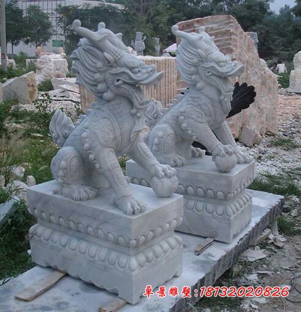 大理石踩球麒麟门口镇宅麒麟石雕