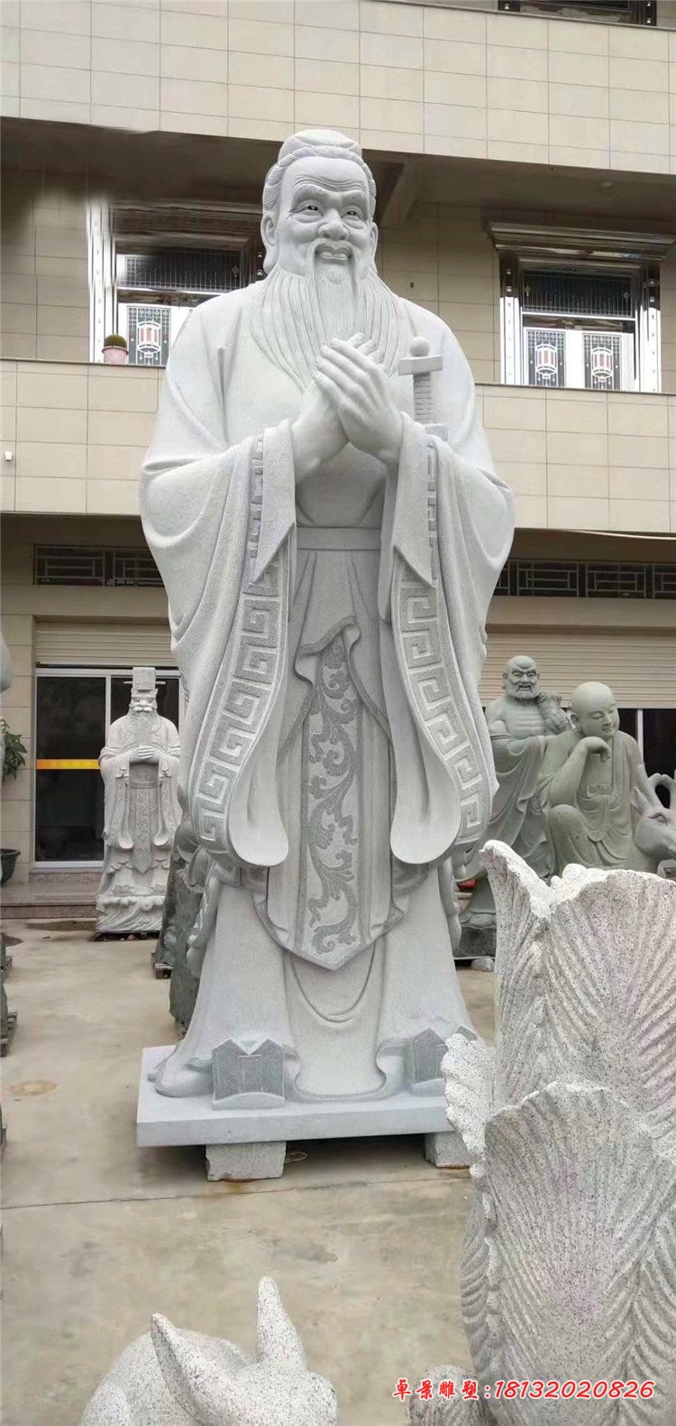 大理石孔子行教像雕塑，校园名人石雕