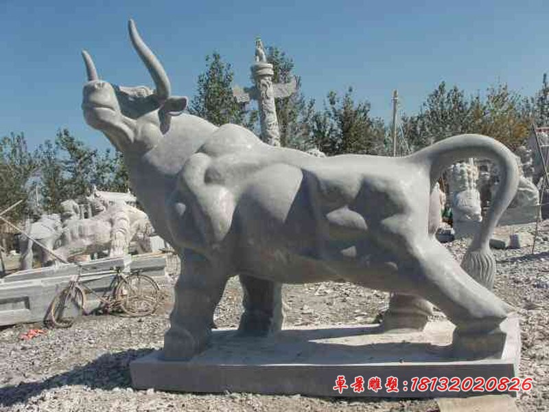 大理石牛雕塑，公园石雕牛 