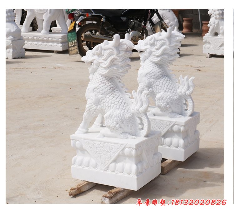 汉白玉古代神兽门口坐式麒麟石雕