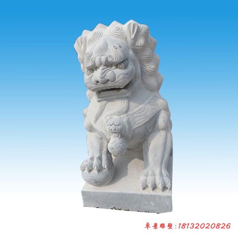 汉白玉看门石狮子雕塑 门口踩球狮子石雕 