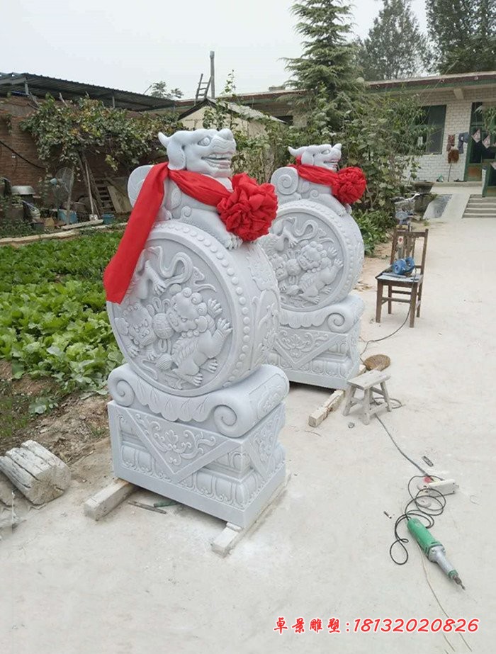 汉白玉门墩石雕门口招财抱鼓石