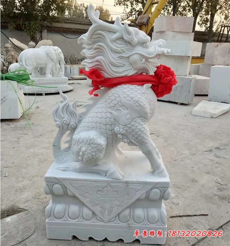 汉白玉坐式麒麟雕塑门口镇宅石雕麒麟