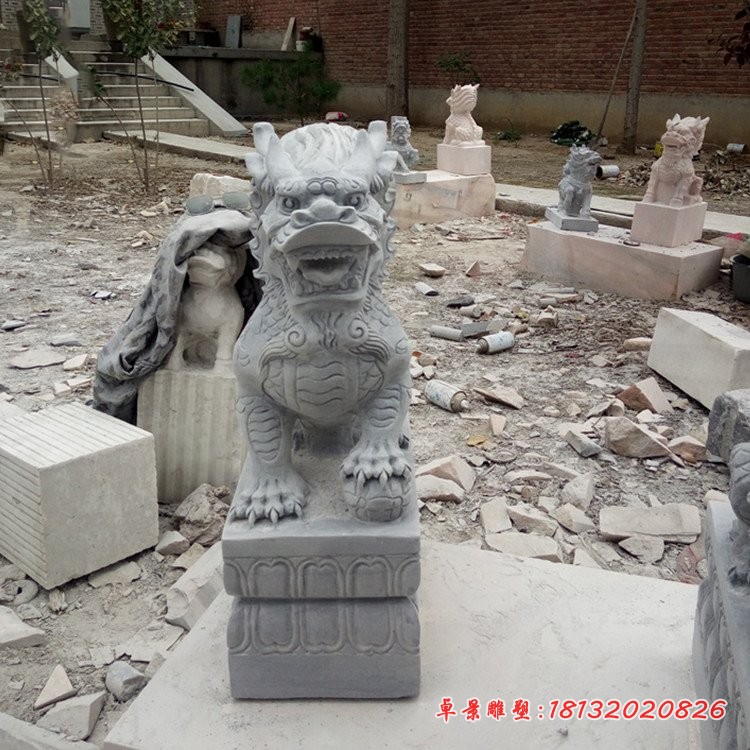青石仿古踩球麒麟石雕门口镇宅石雕麒麟