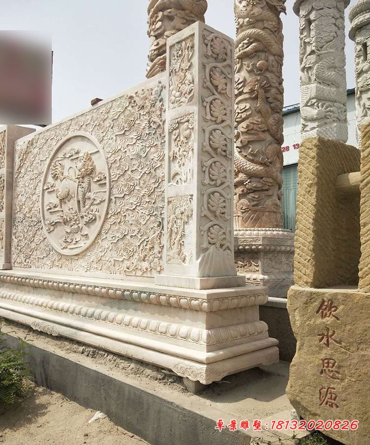 祥云麒麟浮雕影壁，晚霞红影壁石雕