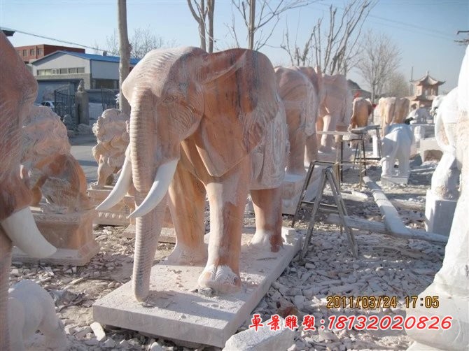 吉祥如意大象，晚霞红大象石雕