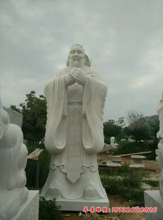 孔子石雕，校园名人雕塑