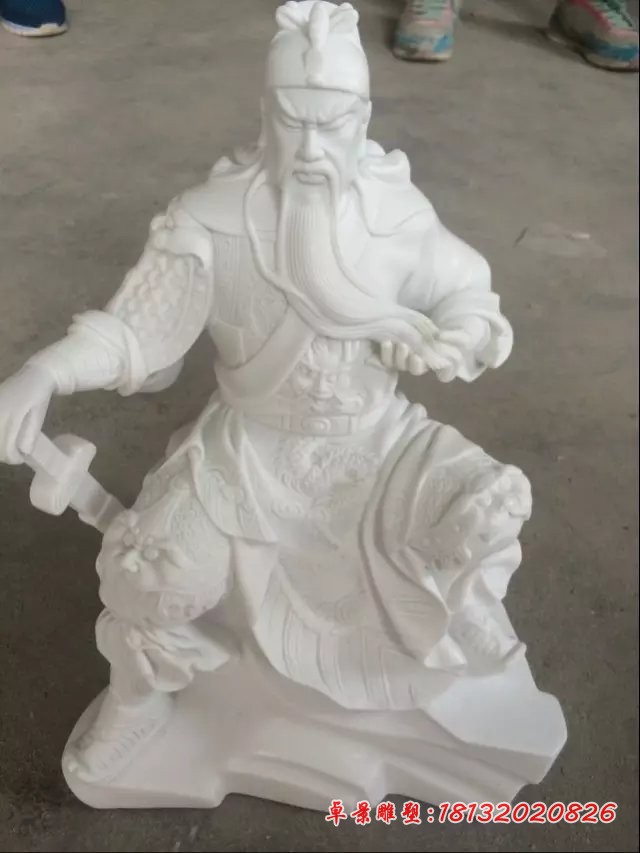 石雕关公，汉白玉关公坐像雕塑 