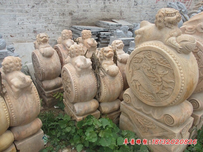 晚霞红门墩石雕，抱鼓石 