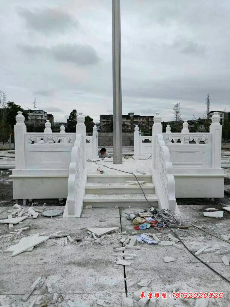 广场汉白玉升旗台石雕