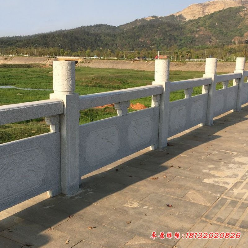河堤石雕栏杆
