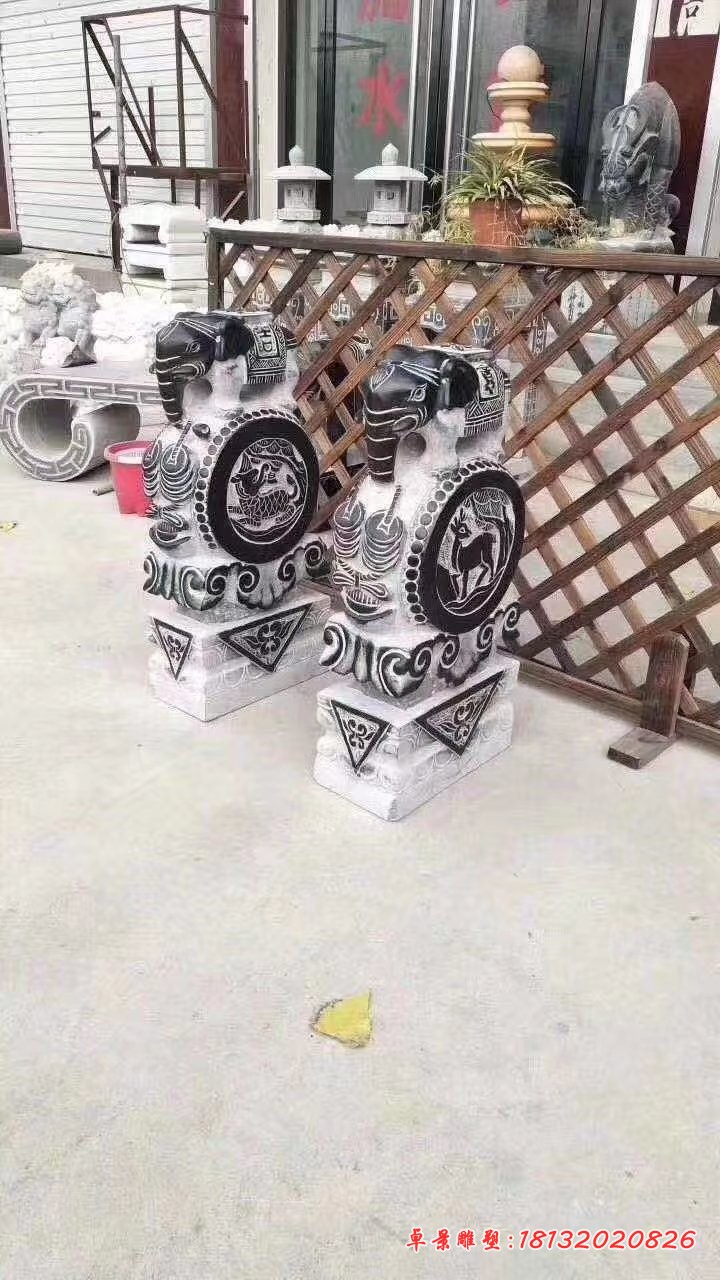 青石大象抱鼓石石雕