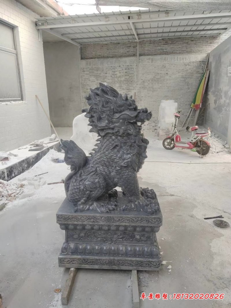 青石神兽麒麟石雕