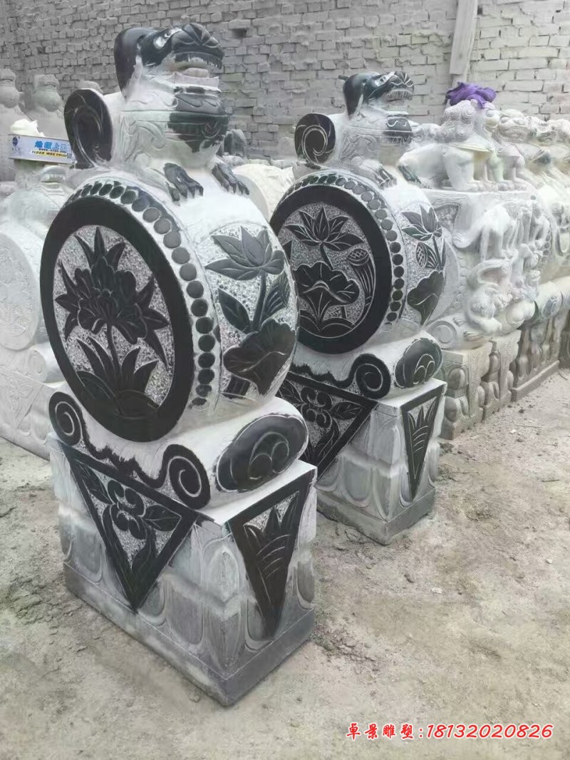 仿古门墩石雕，荷花门墩雕塑 