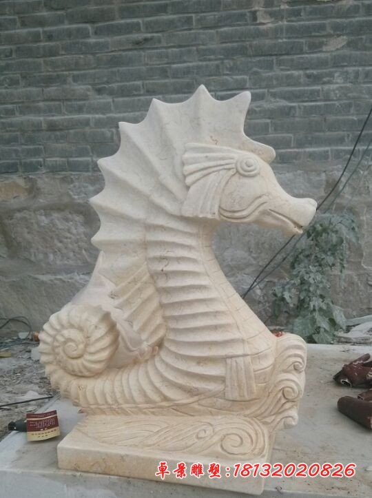 海马喷泉石雕，晚霞红海马石雕