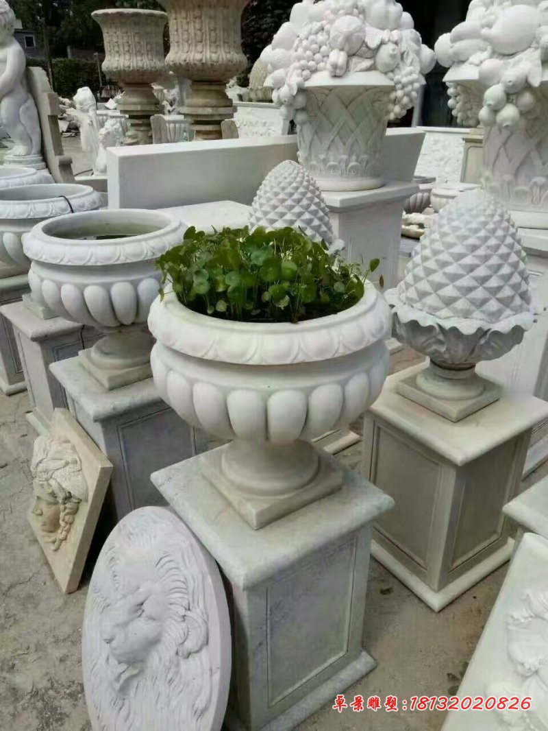 汉白玉花盆石雕，别墅石花盆雕塑