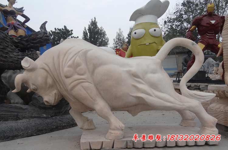 开荒牛石雕，晚霞红石雕牛 (2)