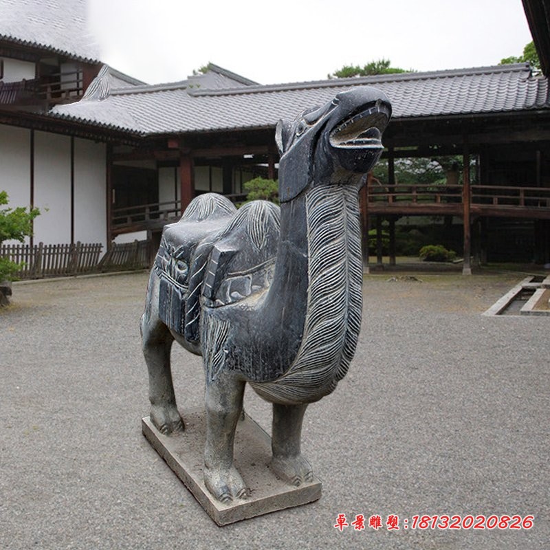 骆驼石雕，青石动物雕塑