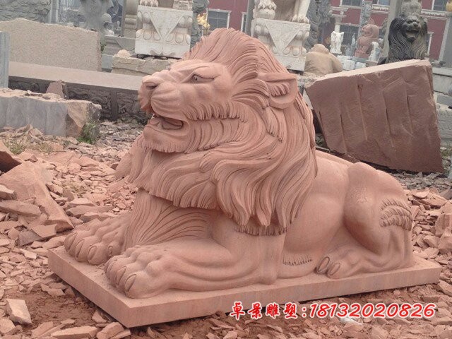 趴着的狮子雕塑，西方狮子石雕