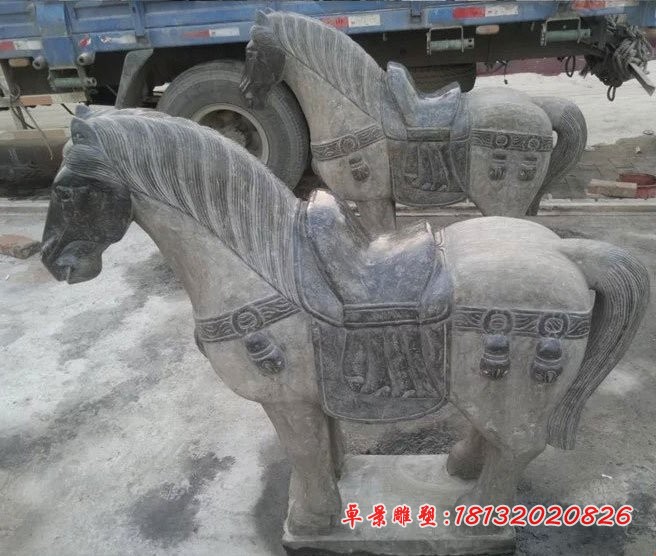 青石小马雕塑，坐骑石雕