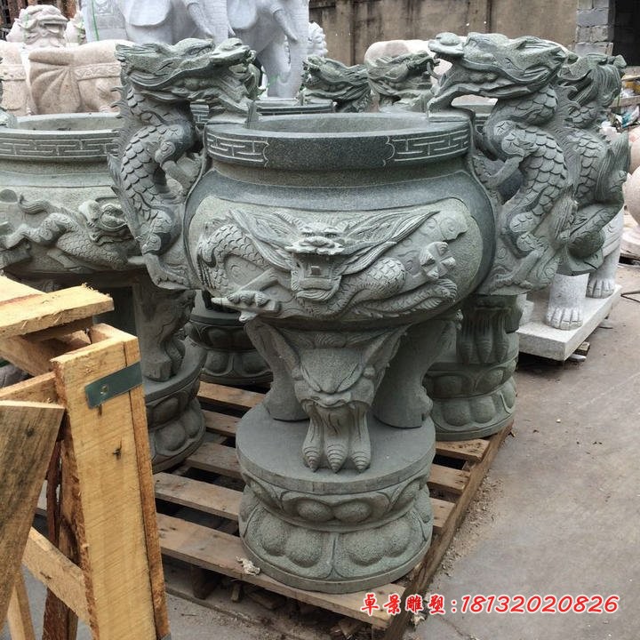 三足香炉，寺庙石雕香炉