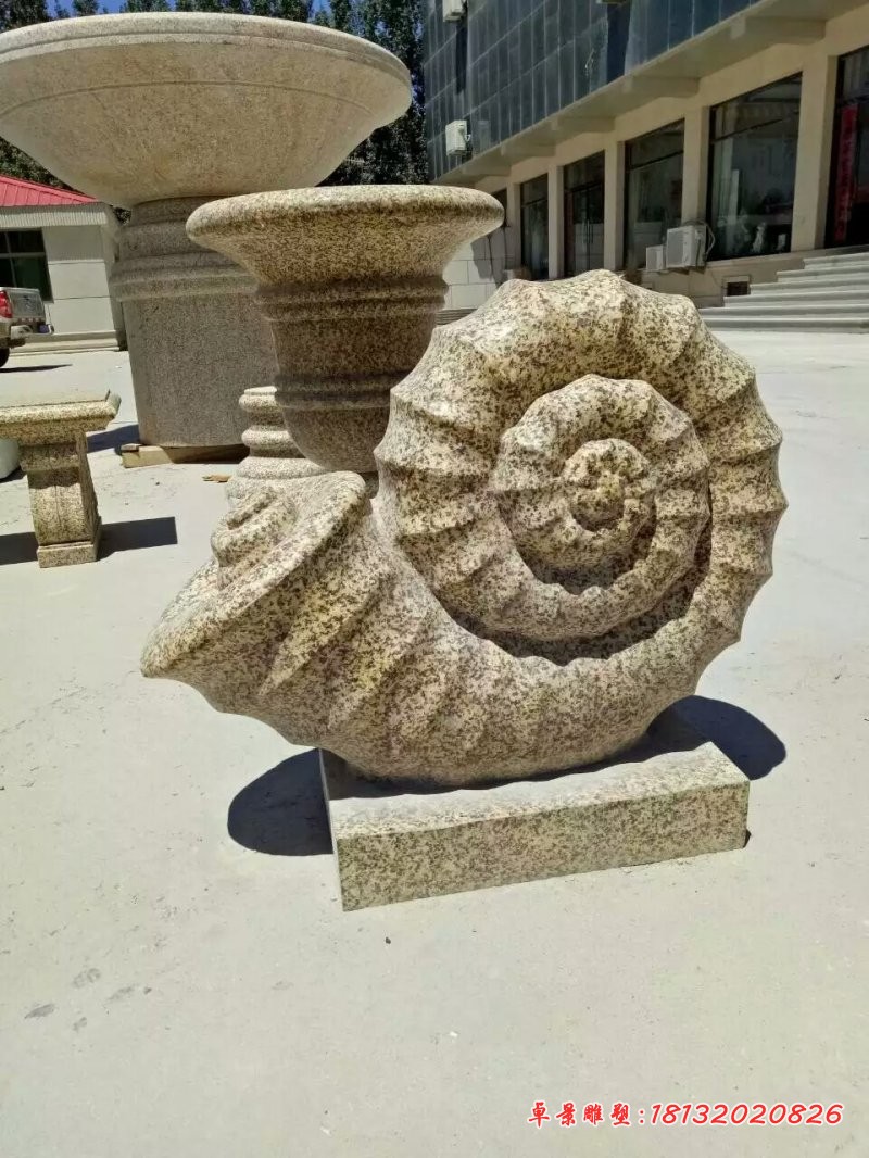 砂岩麻沙动物雕塑，蜗牛石雕