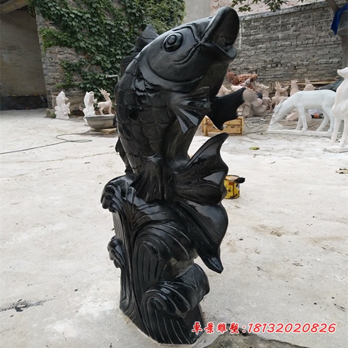 大理石鲤鱼喷泉雕塑