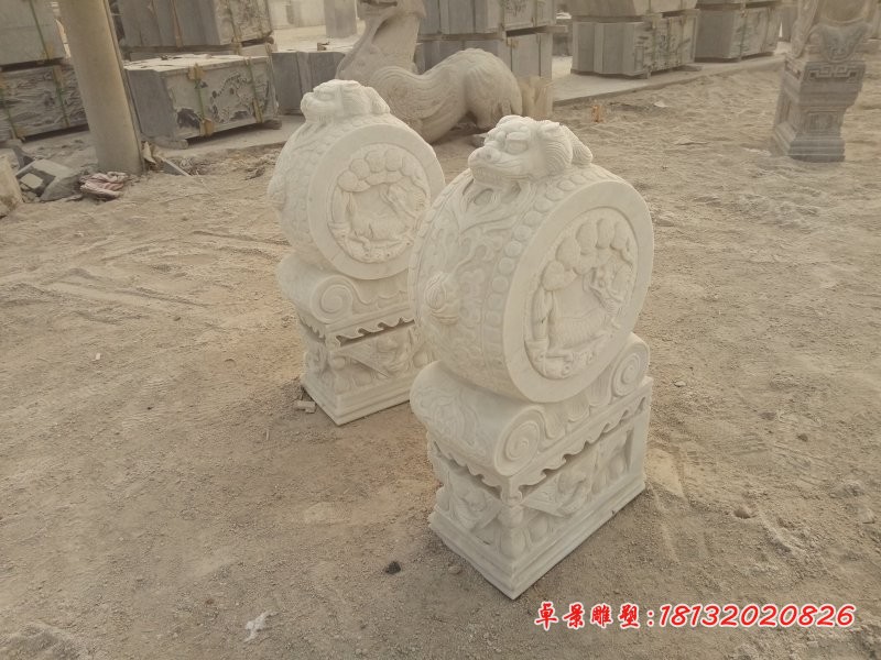 石雕门墩，大理石抱鼓石