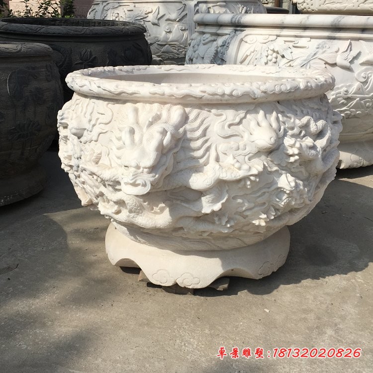 石雕水缸，龙浮雕水缸 