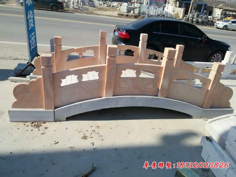 石桥，小桥石雕，晚霞红石桥雕塑