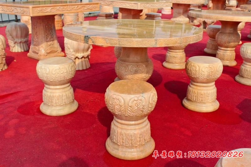 晚霞红圆形桌椅凳石雕