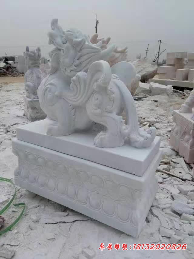 汉白玉古代神兽天禄石雕