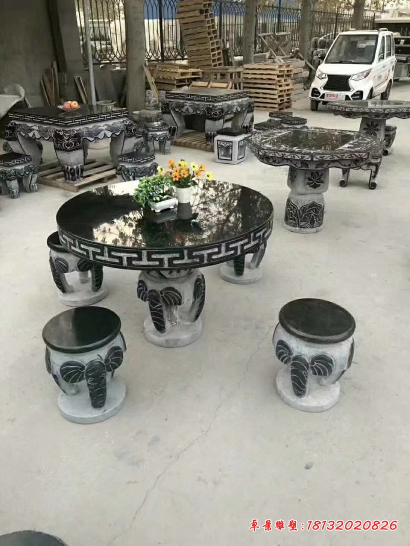 青石大象浮雕石桌凳