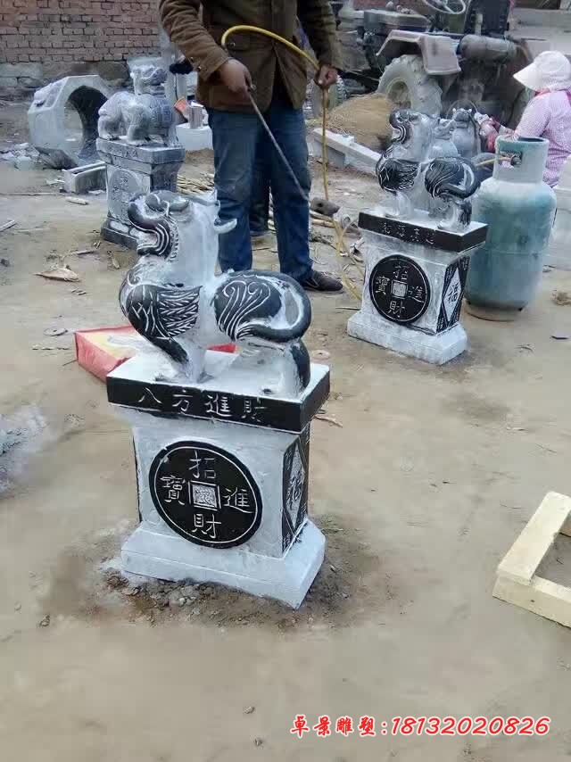 青石仿古八方进财貔貅石雕 