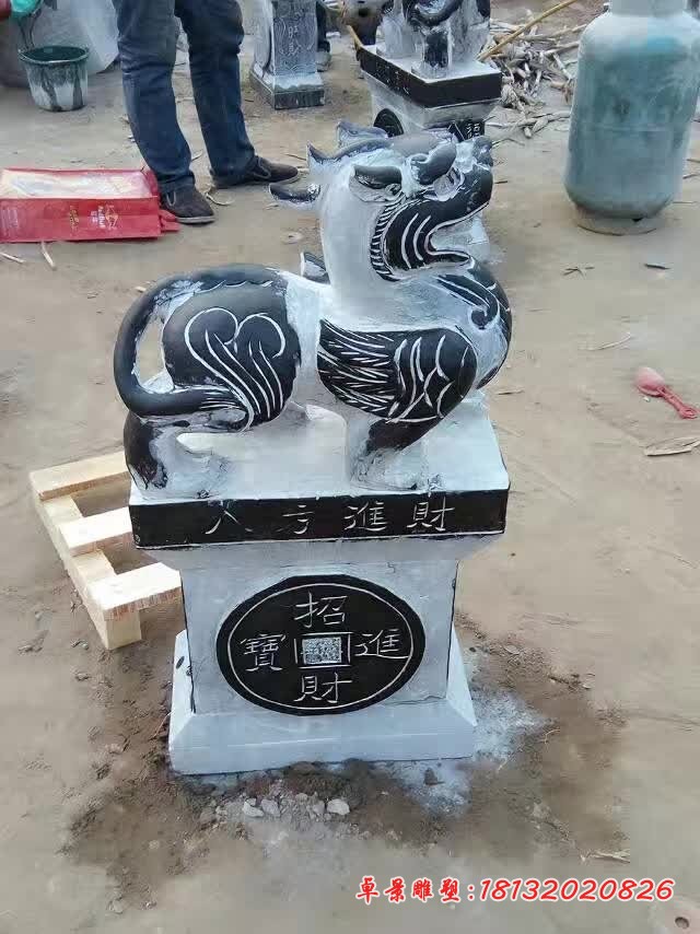 青石仿古八方进财貔貅石雕