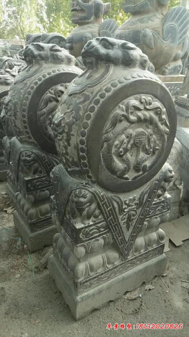 青石仿古狴犴抱鼓石门墩