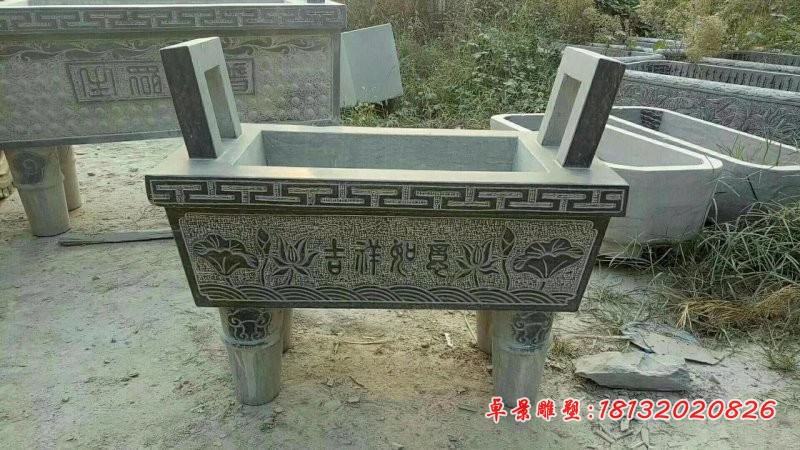 青石仿古吉祥如意方形香炉石雕