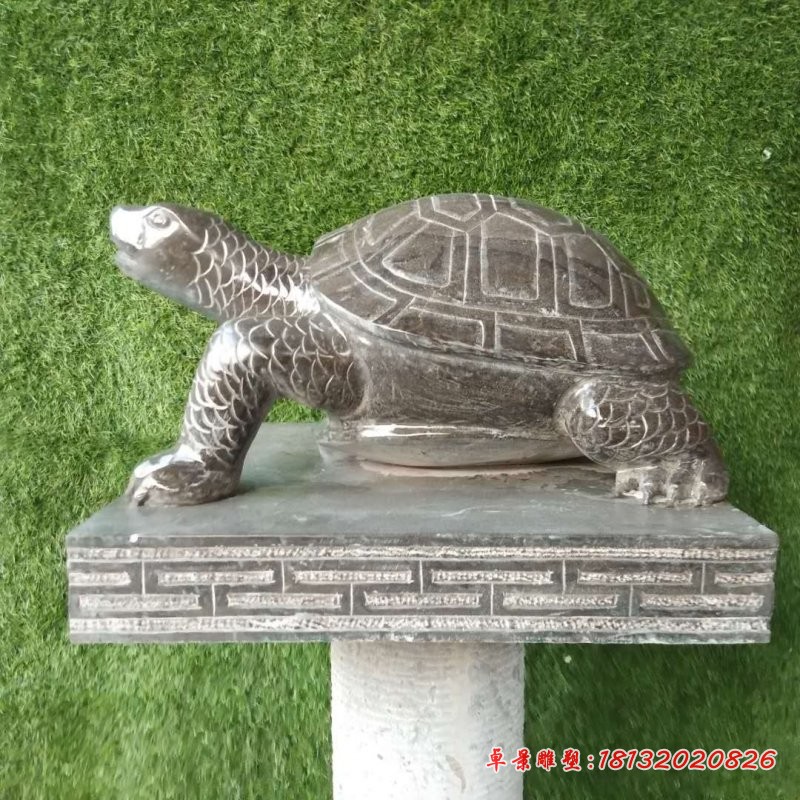 青石乌龟石雕