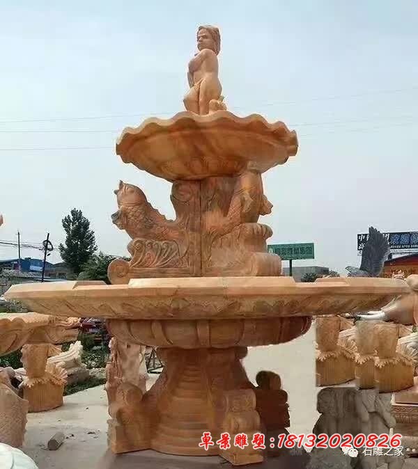 晚霞红双层西方男孩鲤鱼喷泉石雕