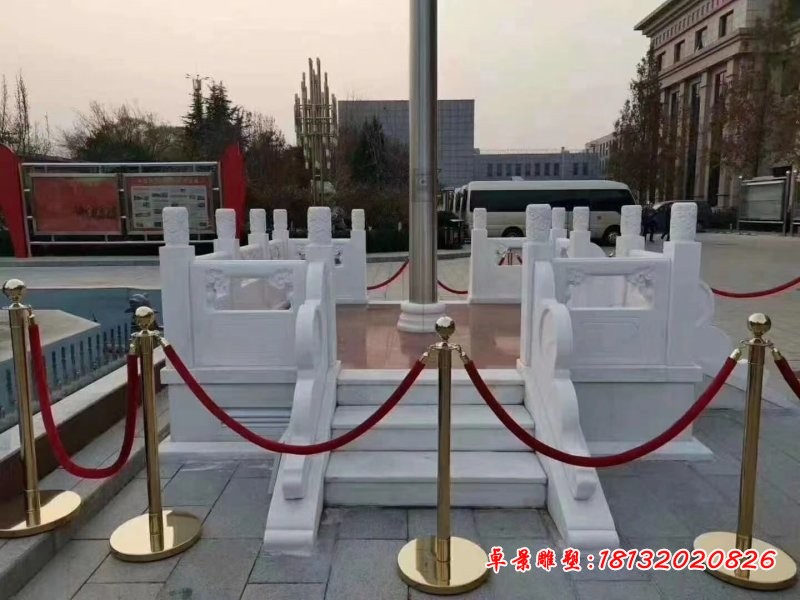 校园汉白玉升旗台石雕