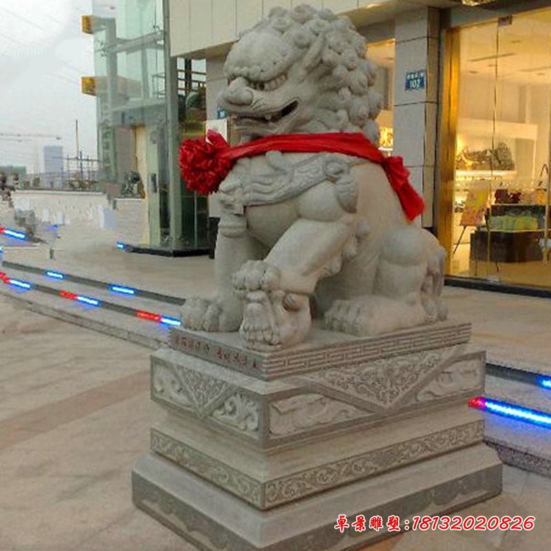 大理石狮子商场景观雕塑