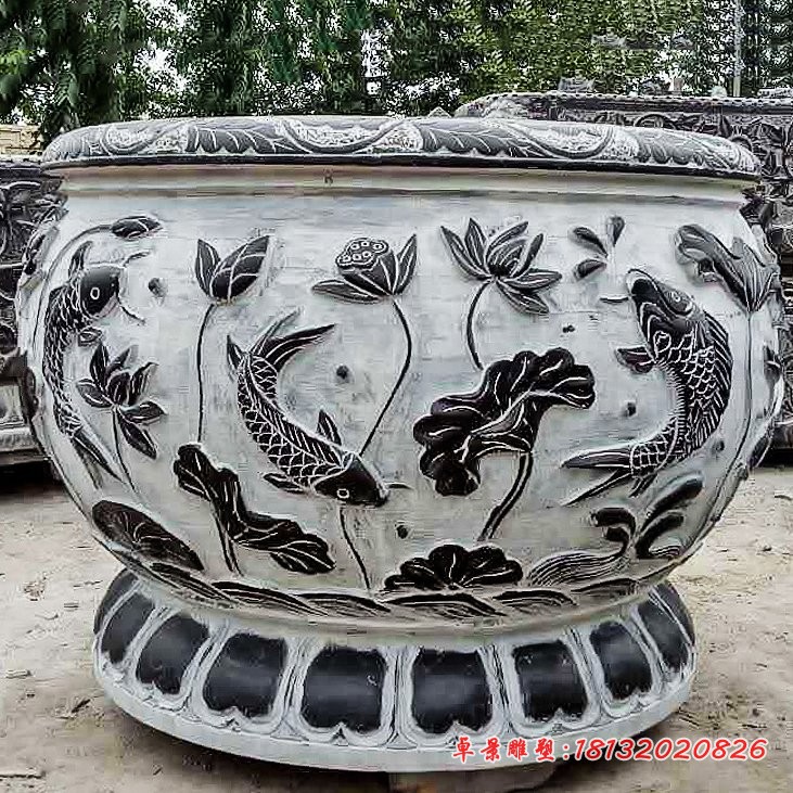 荷花鲤鱼浮雕水缸仿古石水缸 