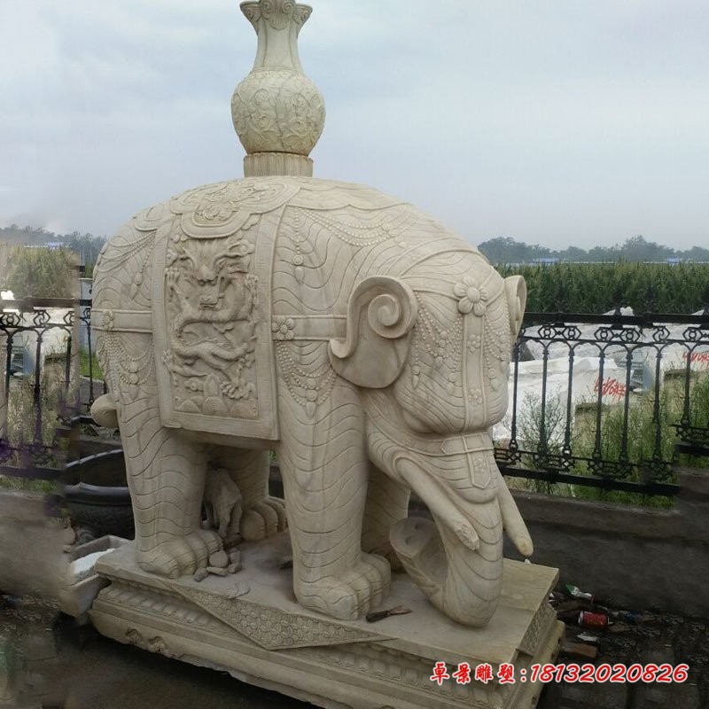 驮瓶大象石雕园林景观雕塑