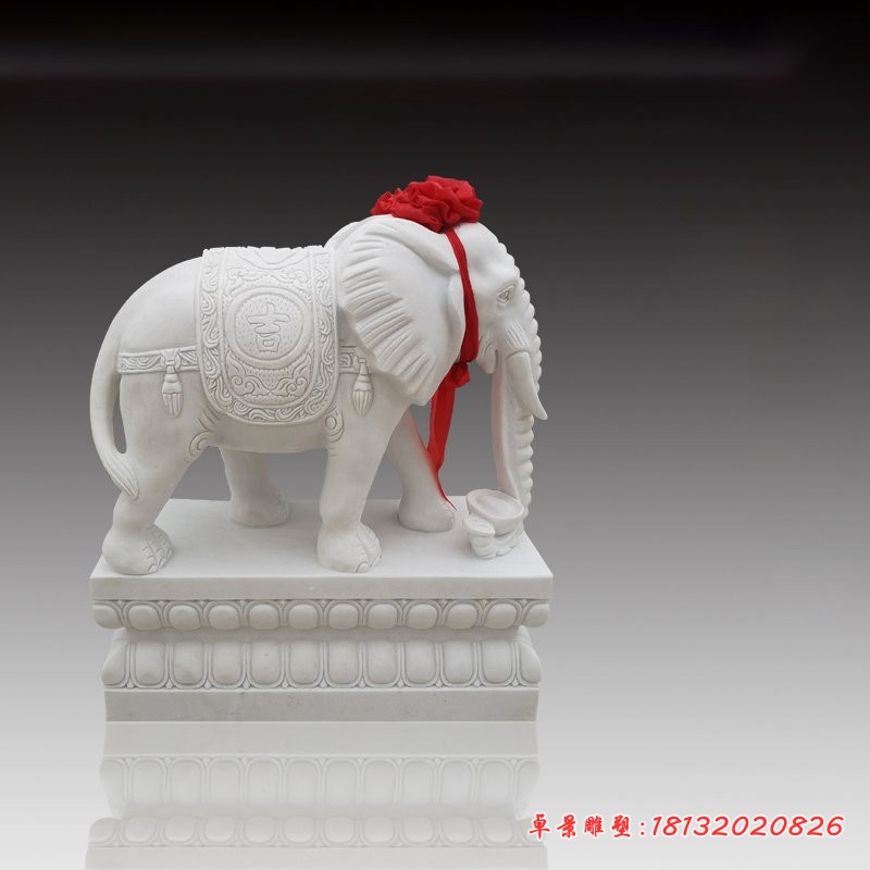 鼻卷元宝大象石雕