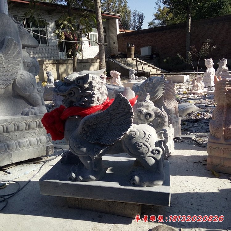 大理石门口镇宅貔貅石雕